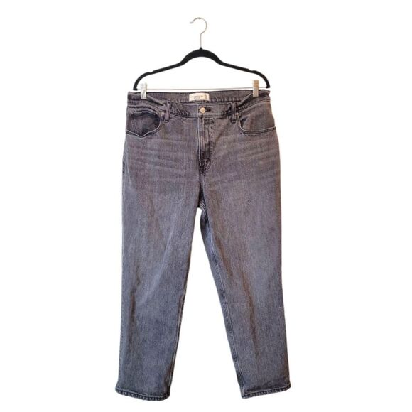Abercrombie & Fitch Charcoal Wash 90s Straight Ultra High Rise Jeans Size 32/14s - Picture 1 of 5